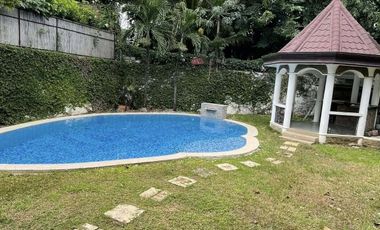 Rush Sale Hillsborough House and Lot with Big Garden
