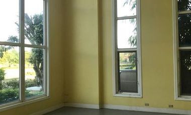 5BR House and Lot For Rent in Brentville, Binan Laguna