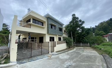 For Sale Two Duplex 2 storey house, 3 bedroom house, Cebu International School