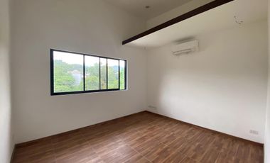 For Sale Two Duplex 2 storey house, 3 bedroom house, Cebu International School