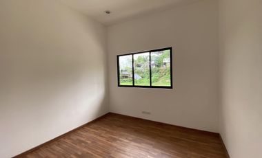 For Sale Two Duplex 2 storey house, 3 bedroom house, Cebu International School