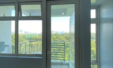 PARKSIDE VILLAS: 3BR FOR SALE, 99 sqm, Full golf course view, 1parking, P13.5M
