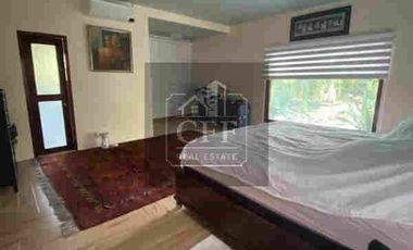 Elegant Retirement Compound Villa  w/ Pool near SM Urdaneta