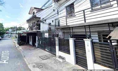 Rush SALE : 4 BR Townhouse MRT 7 QC HOLYSPIRIT