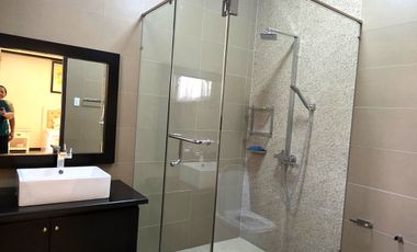 Fully Furnished Luxury Corner Estate with Private Bar & Pool – Angeles City