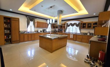 Fully Furnished Luxury Corner Estate with Private Bar & Pool – Angeles City