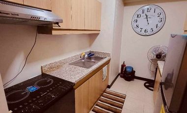 Rush Sale 2-Bedroom Unit in Brixton Place, Pasig City near BGC