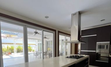RUSH‼️ELEGANT HOUSE FOR SALE IN AYALA ALABANG