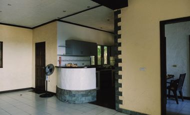Beach Resort House with mountain and sea view, 5 BR, 4 TB with swimming pool