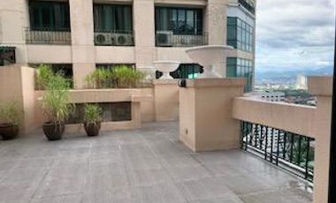 2Bedroom Big Condo for RENT with 2 VERANDA - Renaissance , Ortigas , Pasig City