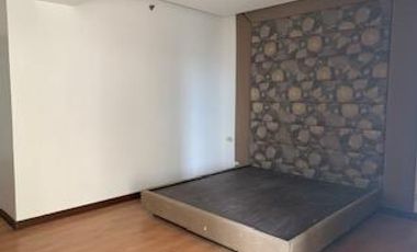 2Bedroom Big Condo for RENT with 2 VERANDA - Renaissance , Ortigas , Pasig City