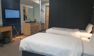 Daily Deluxe Condotel Room per Night in Malate near Robinsons Manila