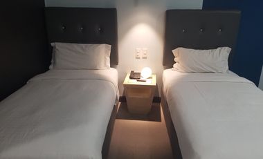 Daily Deluxe Condotel Room per Night in Malate near Robinsons Manila