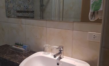 Daily Deluxe Condotel Room per Night in Malate near Robinsons Manila