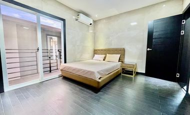 REDUCED! BF Northwest, Parañaque: House for Sale, Pool, 5BR, 4 parking, P70M