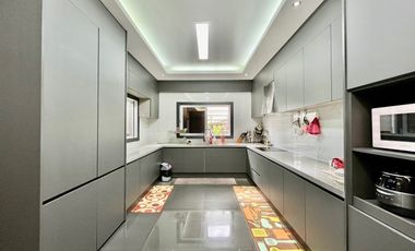 REDUCED! BF Northwest, Parañaque: House for Sale, Pool, 5BR, 4 parking, P70M