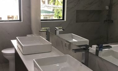 Modern 4 Bedroom Duplex for Rent - San Lorenzo Village, Makati