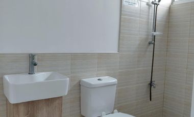 Ready for occupancy 3 bedrooms 3 toilet and bath
