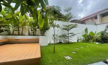 For Sale 4 BR House and Lot with 4 Parking, Multinational Village, Parañaque