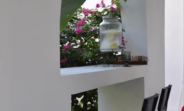 For Sale 4 BR House and Lot with 4 Parking, Multinational Village, Parañaque