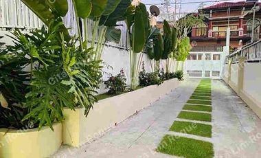 For Sale 4 BR House and Lot with 4 Parking, Multinational Village, Parañaque