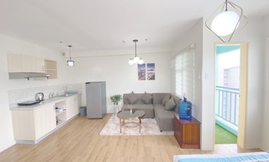 For Rent 1-BR Corner Condo Unit (37sqm.) with PLDT Unli Wi-Fi, Davao