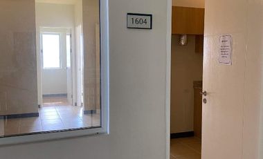 2 Bedrooms for Sale with Parking in Brixton Place, Pasig City near BGC