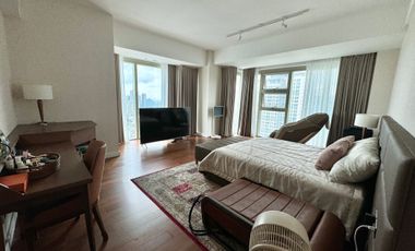 GRAND HYATT RESIDENCES South Tower: 3BR For Sale, 207 sqm, FF Interiored, P95M