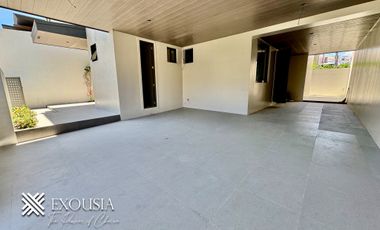 3-Storey Modern Residential House for Sale in BF Homes Paranaque with 5 Bedrooms