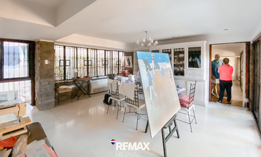 2 Storey House for Rent in Magallanes Village, Makati City