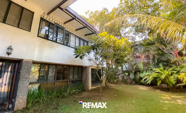 2 Storey House for Rent in Magallanes Village, Makati City