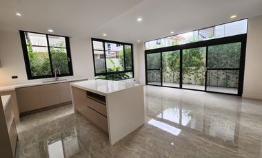 House and Lot For Sale in BF Homes, Parañaque City
