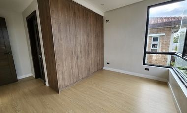 House and Lot For Sale in BF Homes, Parañaque City