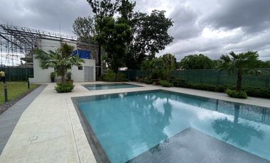 3 Storeys Townhouse in Palmera Homes 