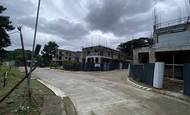 3 Storeys Townhouse in Palmera Homes 