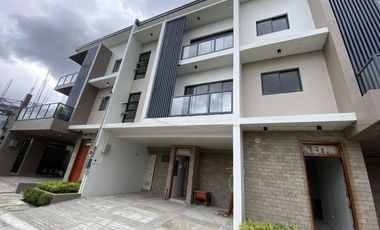 3 Storeys Townhouse in Palmera Homes 