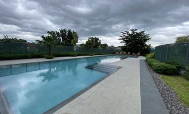 3 Storey Townhouse worth19.7M in The Alcove at Palmera Homes Q.C. - Rey
