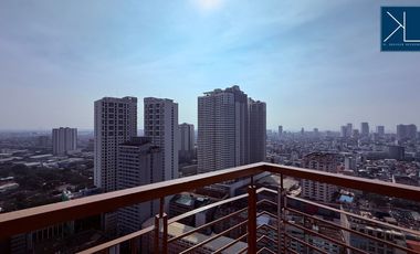 One Bedroom Loft with Balcony for Rent at KL Tower, Legaspi Village, Makati City