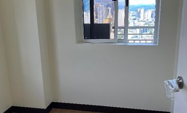 Rush Sale 2BR Condominium Unit For Sale In Brixton Place Near BGC