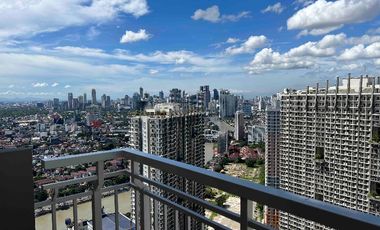 Rush Sale 2BR Condominium Unit For Sale In Brixton Place Near BGC