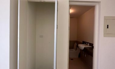 FOR SALE 2Bedroom unit in PRISMA RESIDENCES PASIG