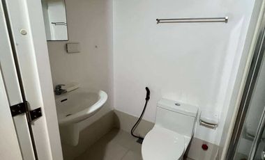Light Residences 1BR condo unit Clean title for sale in Mandaluyong