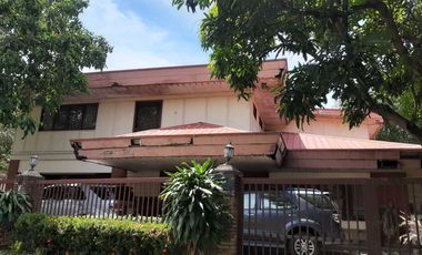 For sale 3 bedroom House and Lot in Alabang Hills Village corner Lot