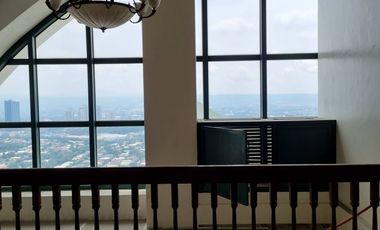 Penthouse Unit For Sale at Renaissance Condominium, Pasig City