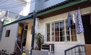 MANDALUYONG SINGLE ATTACHED HOUSE AND LOT , FLOOD FREE 11M