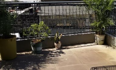 MANDALUYONG SINGLE ATTACHED HOUSE AND LOT , FLOOD FREE 11M