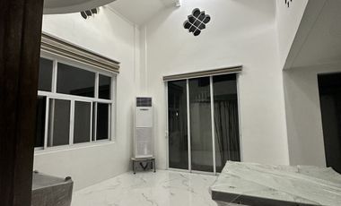 Newly Renovated House and Lot in Vista Verde