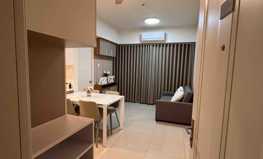 Rush For Sale! LOWEST ONE Bedroom @ Vantage by Rockwell Pasig City