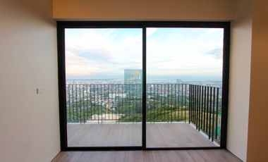 Ultra-Luxury 4-Bedroom Estate with Infinity Pool & City Views–Monterrazas Prime