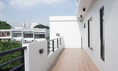 4 Br House and Lot with Penthouse FOR SALE at Project 6 Quezon City